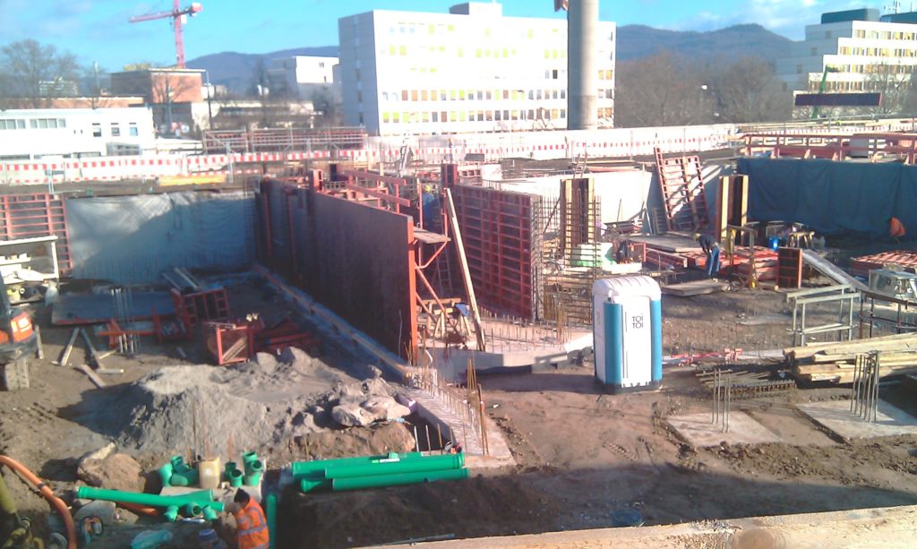Heidelberg Village Bahnstadt Bildertagebuch Bautagebuch Herstellen der Entwässerungsleitungen Bauteil A